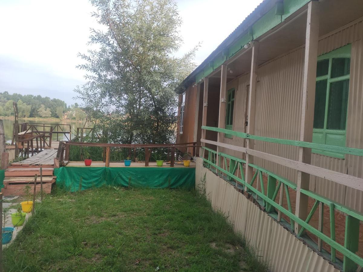 Lakeside Homestay Srinagar מראה חיצוני תמונה